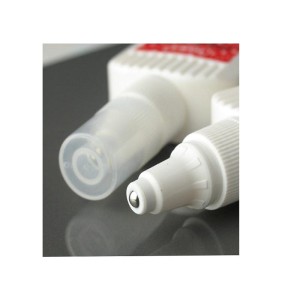 Klej w płynie z kulką 50ml TOMA MAGIC ROLLER GLUE